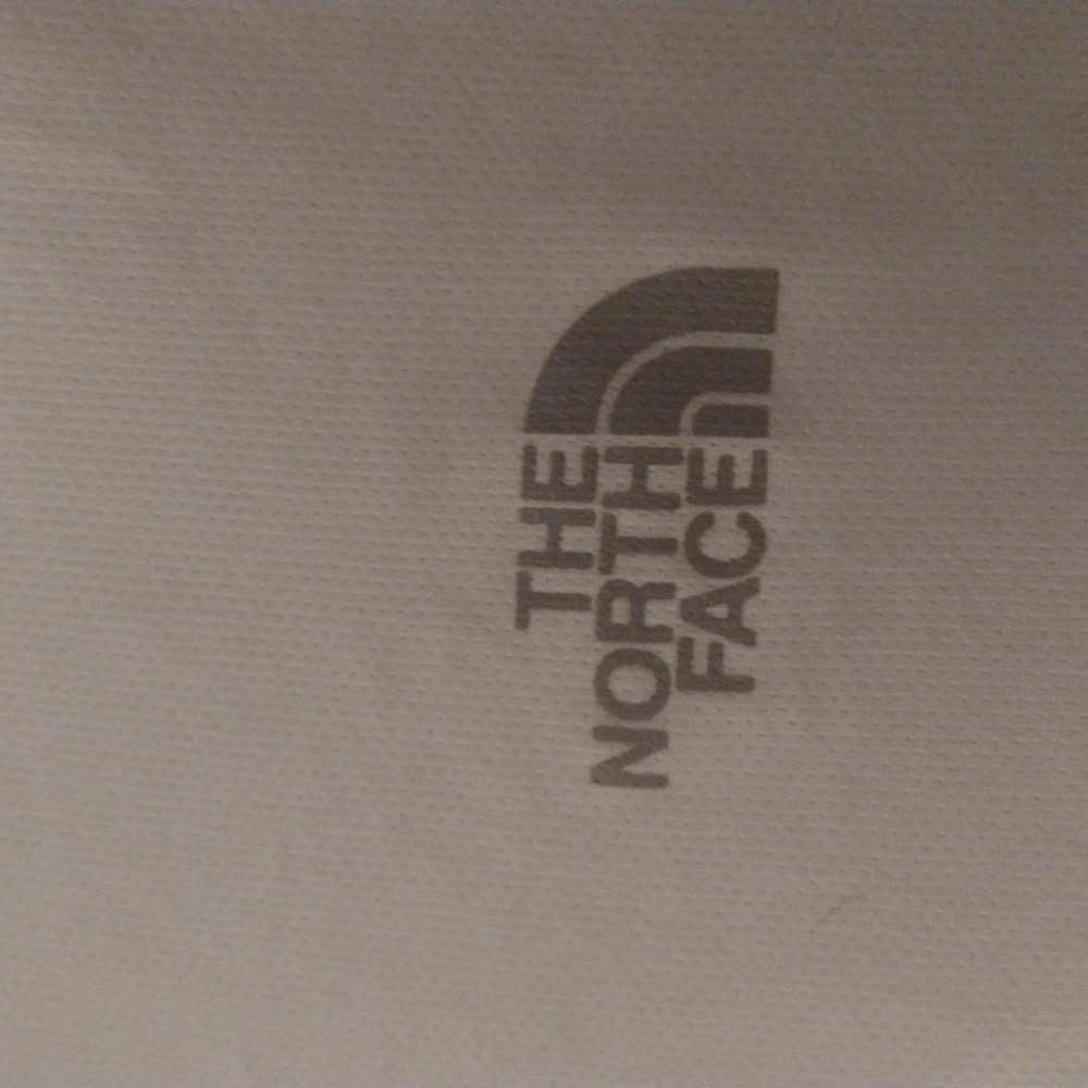 North face long sleeve T-shirt - Picture 2 of 4